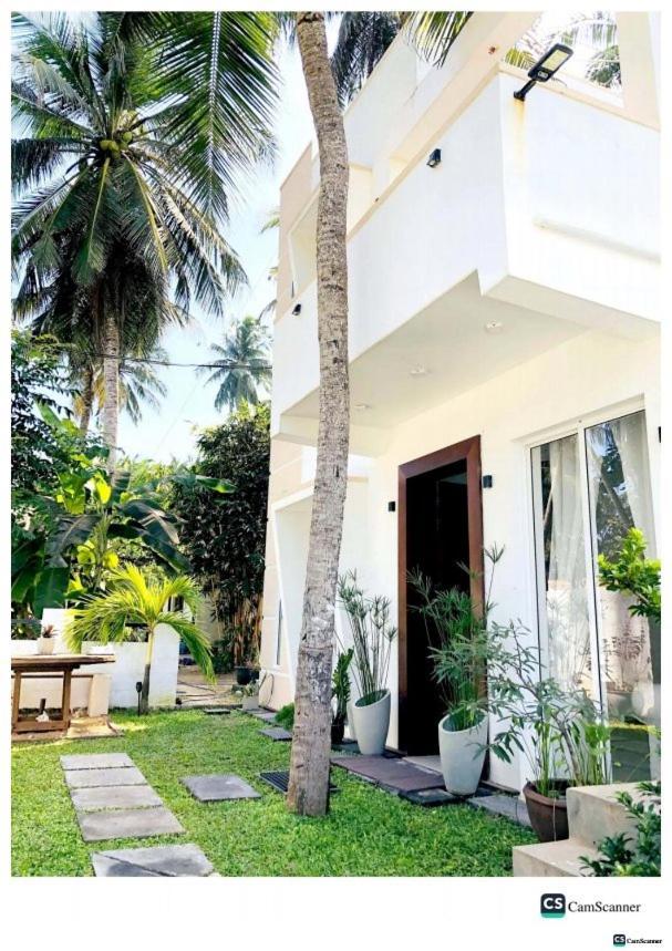 Ayona Beach Villa Katuneriya Εξωτερικό φωτογραφία