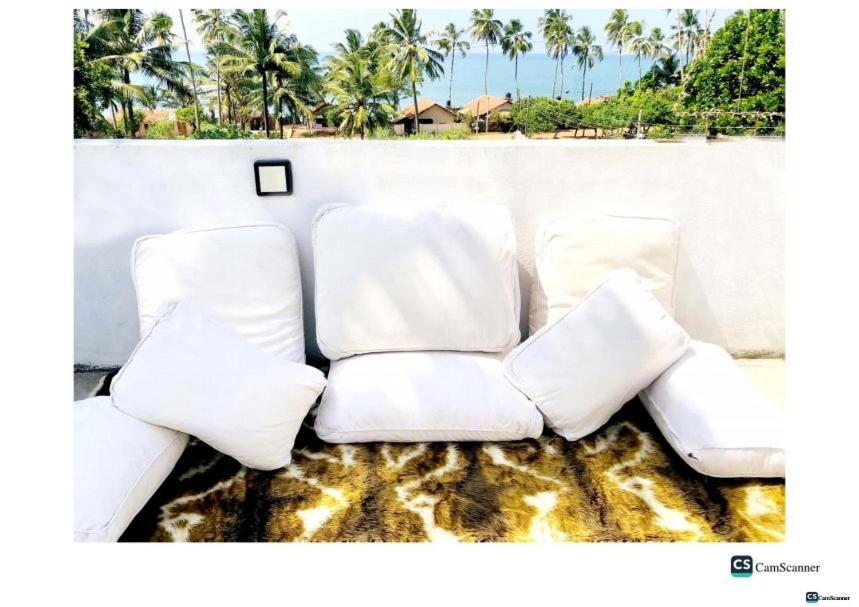 Ayona Beach Villa Katuneriya Εξωτερικό φωτογραφία