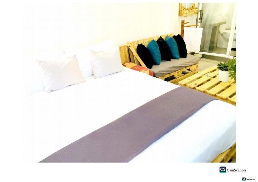 Ayona Beach Villa Katuneriya Δωμάτιο φωτογραφία