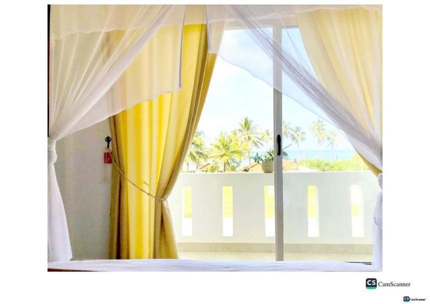 Ayona Beach Villa Katuneriya Δωμάτιο φωτογραφία